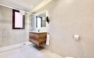 Property slide 26