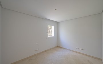 Property slide 23