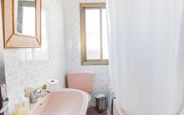 Property slide 25
