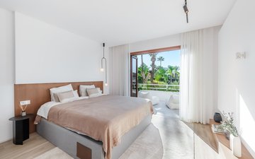 Property slide 22