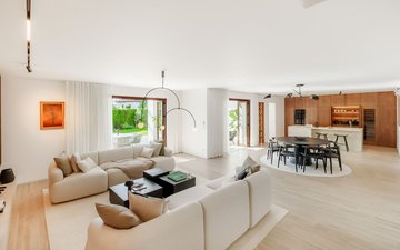 Property slide 6