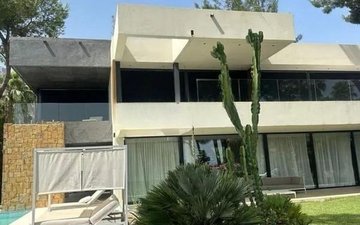 Property slide 2