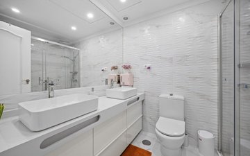 Property slide 31