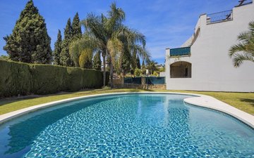 Property slide 36