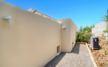 Property slide 39