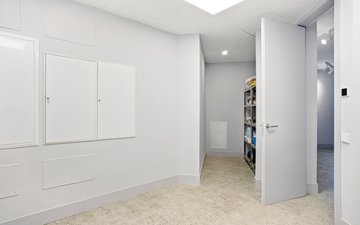 Property slide 46