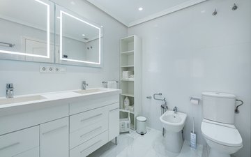 Property slide 21