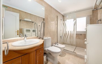 Property slide 25