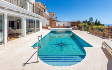 Property slide 43