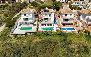 Property slide 50