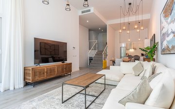 Property slide 14