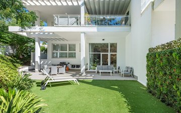 Property slide 6