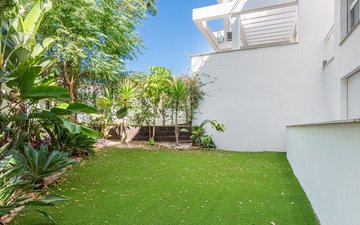 Property slide 8
