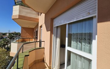 Property slide 31