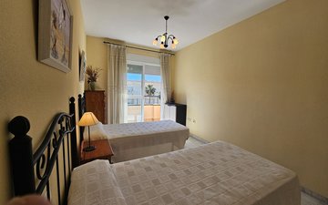 Property slide 32