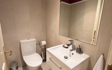 Property slide 15
