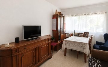 Property slide 3