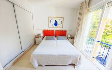 Property slide 25