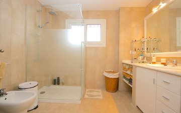 Property slide 30
