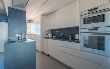 Property slide 6