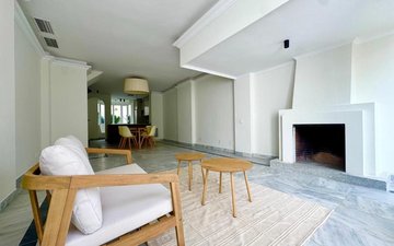 Property slide 22