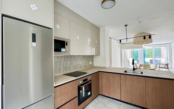 Property slide 7