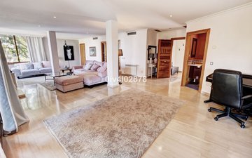 Property slide 10