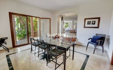 Property slide 15