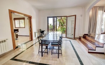 Property slide 17