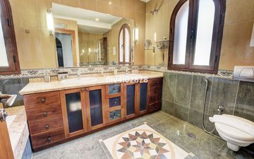 Property slide 45