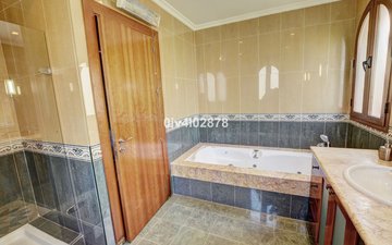 Property slide 46