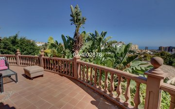 Property slide 8