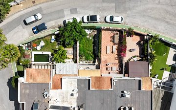 Property slide 35