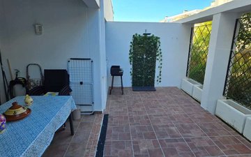 Property slide 22