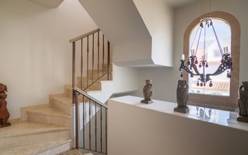 Property slide 19