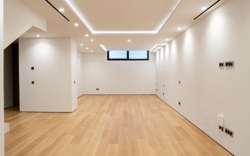 Property slide 22