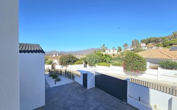 Property slide 27