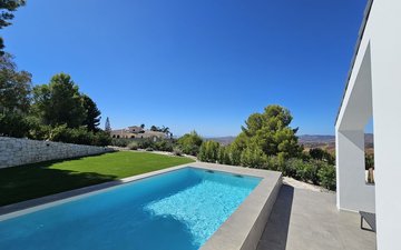 Property slide 71
