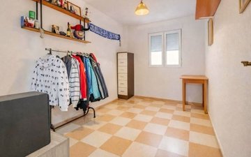 Property slide 15