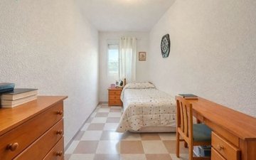 Property slide 16