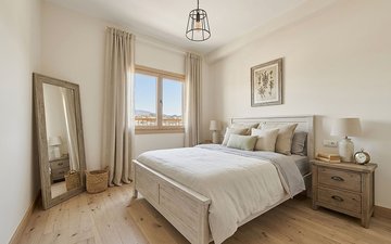 Property slide 31