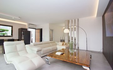 Property slide 15
