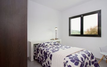Property slide 24
