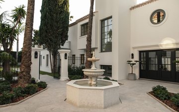 Property slide 10