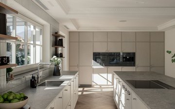 Property slide 61