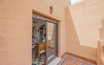 Property slide 42