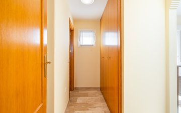 Property slide 22
