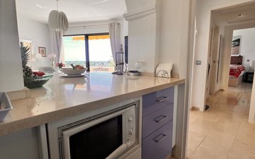Property slide 10