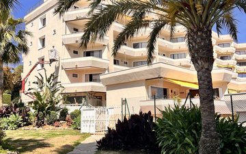 Property slide 38