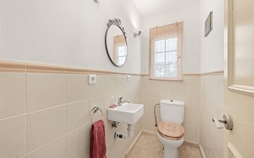 Property slide 14